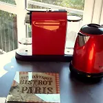 Fun And Quiet 파리