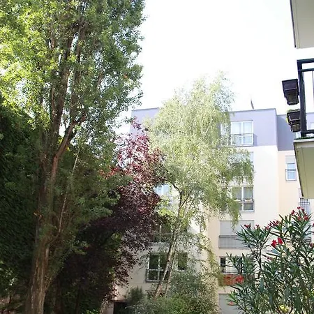 Fun And Quiet Apartment