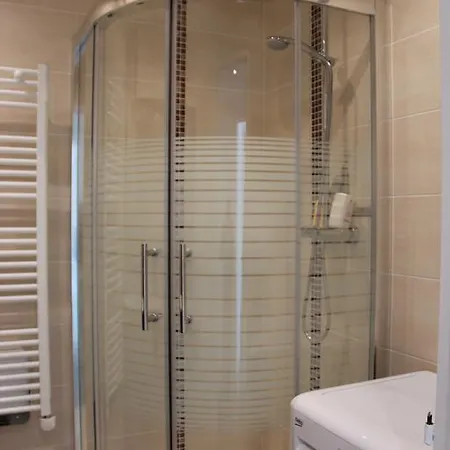 Fun And Quiet Apartament *